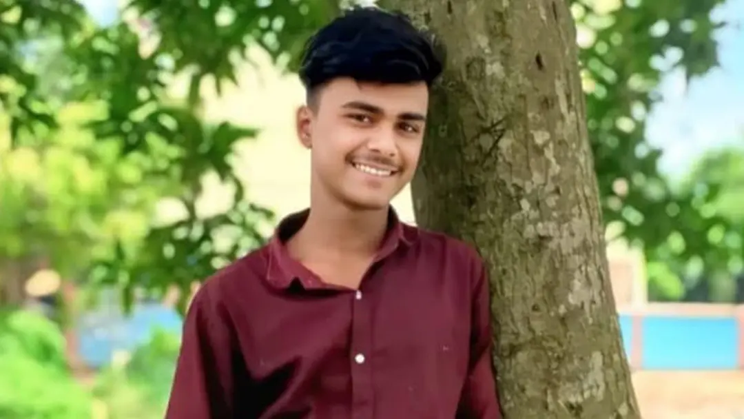 আড্ডা দিতে বের হয়ে এক মাস ধরে নিখোঁজ, ফিরে পেতে পরিবারের আকুতি